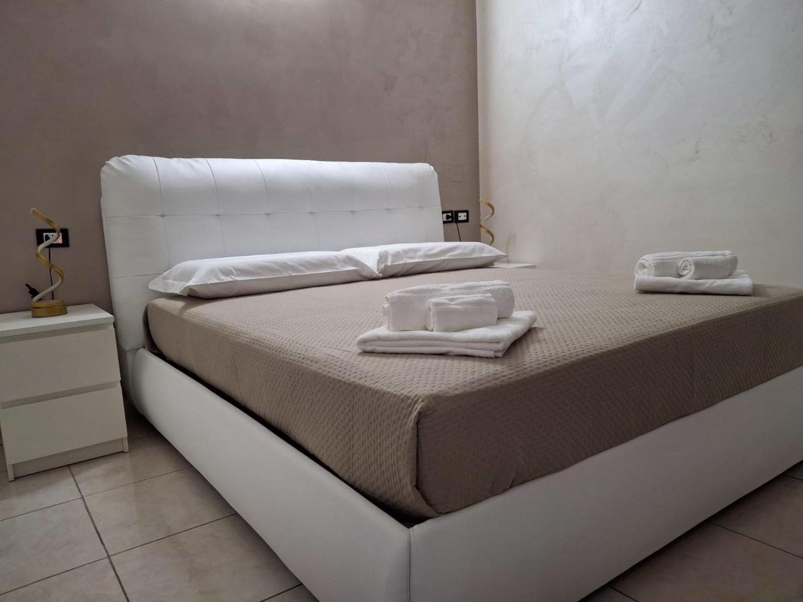 B&B La Ninfa Del Lago Lesina Ngoại thất bức ảnh
