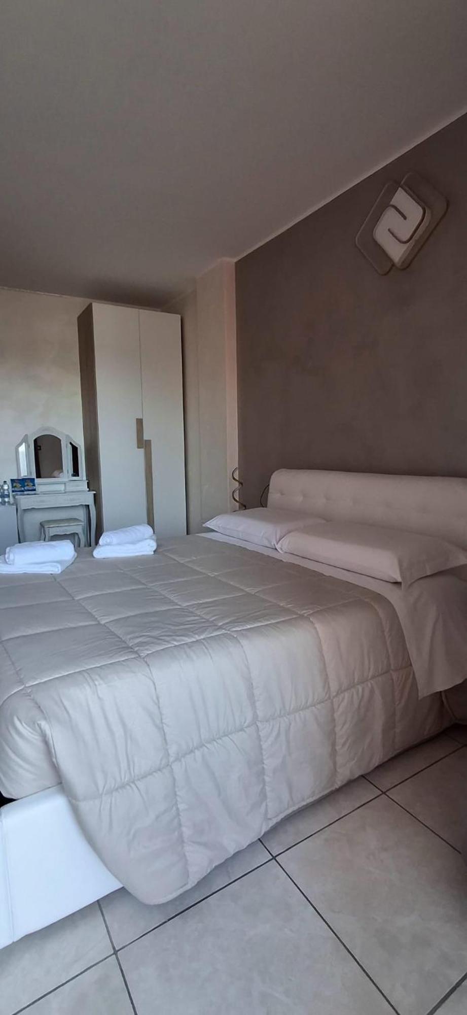B&B La Ninfa Del Lago Lesina Ngoại thất bức ảnh